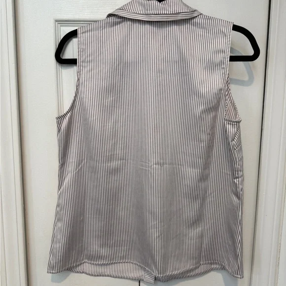 Beautiful Plum Striped Blouse - Picture 2 of 2